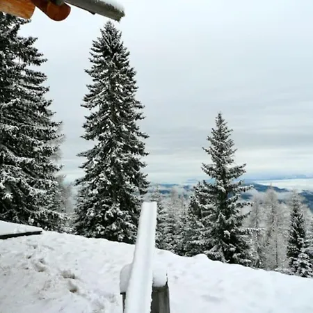 Dom wakacyjny Traum-blockhaus Mit Panoramablick *